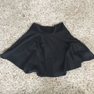 Black skater skirt